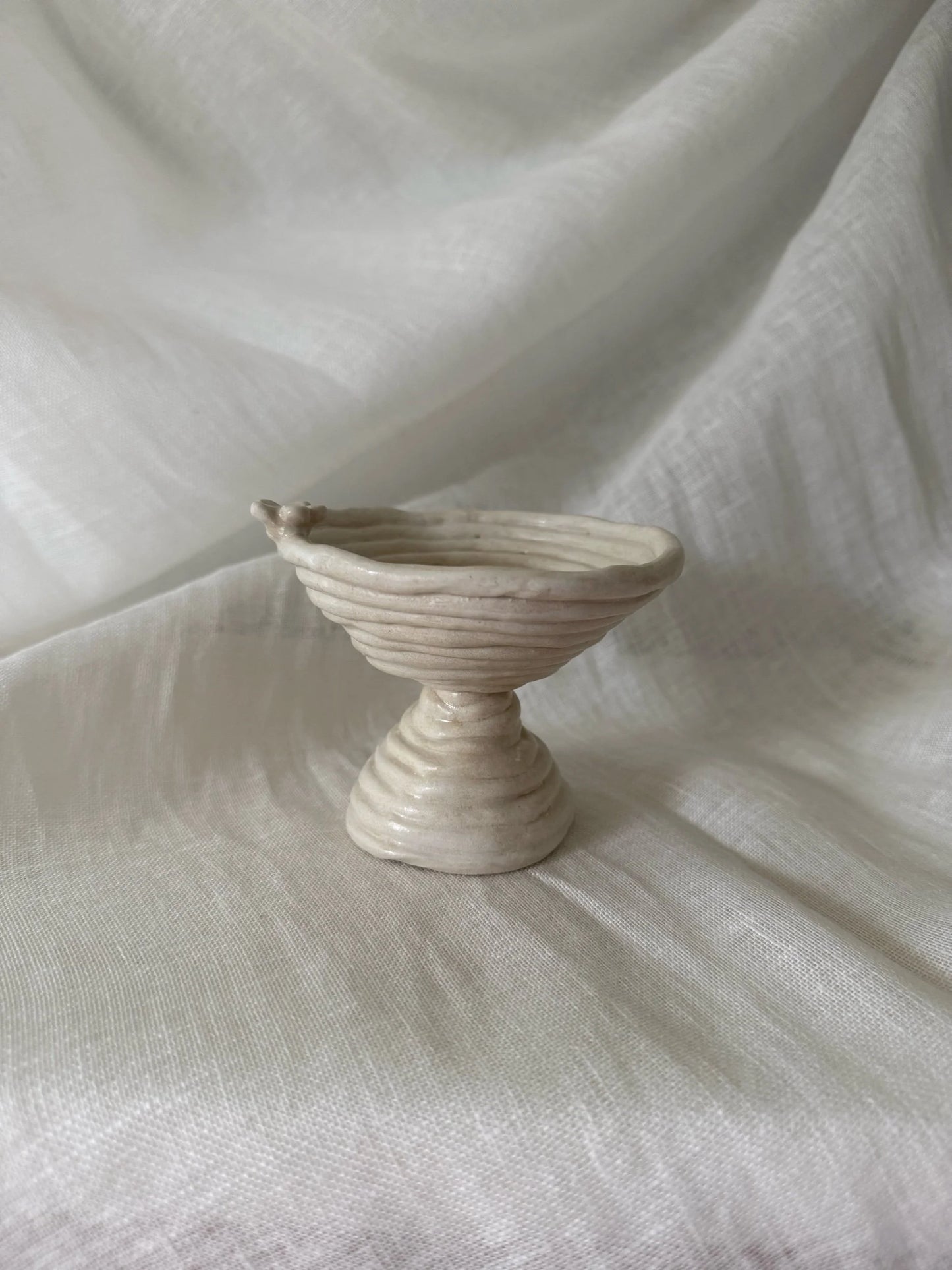 petite pedestal bowl