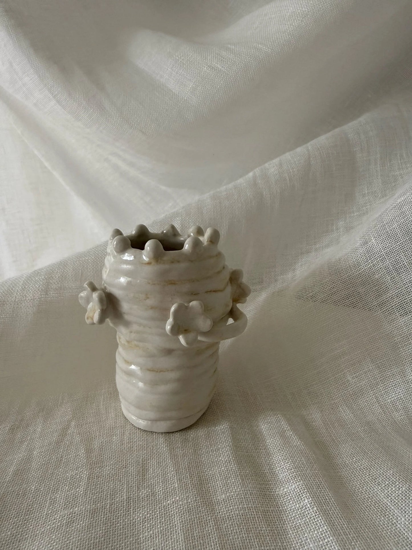 baby bud vase