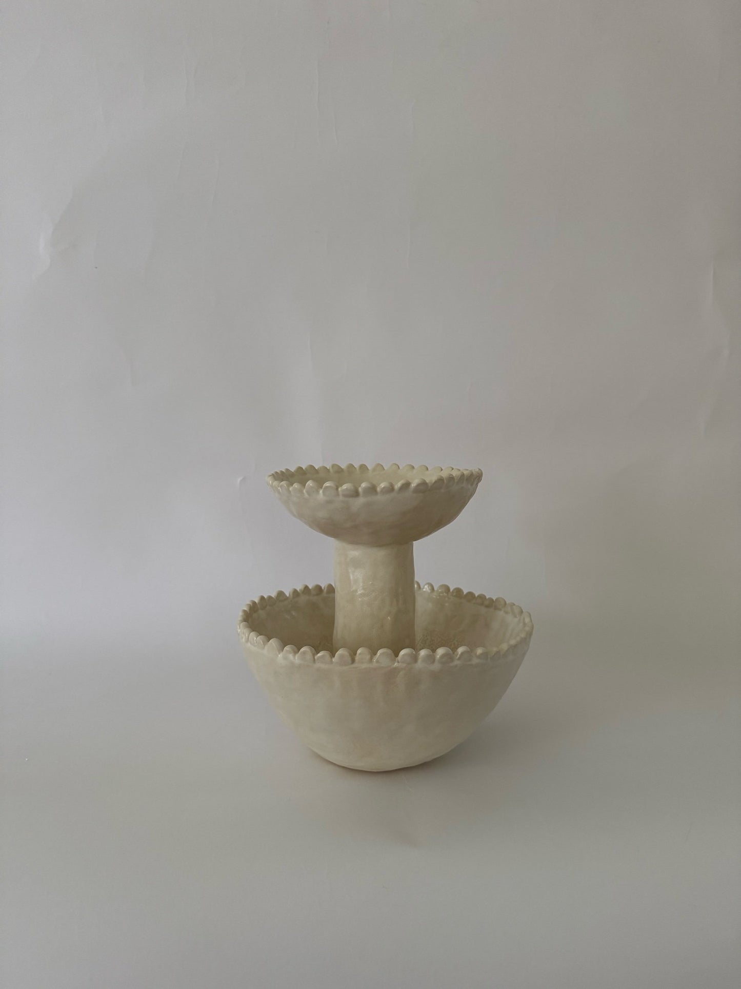 spout vase