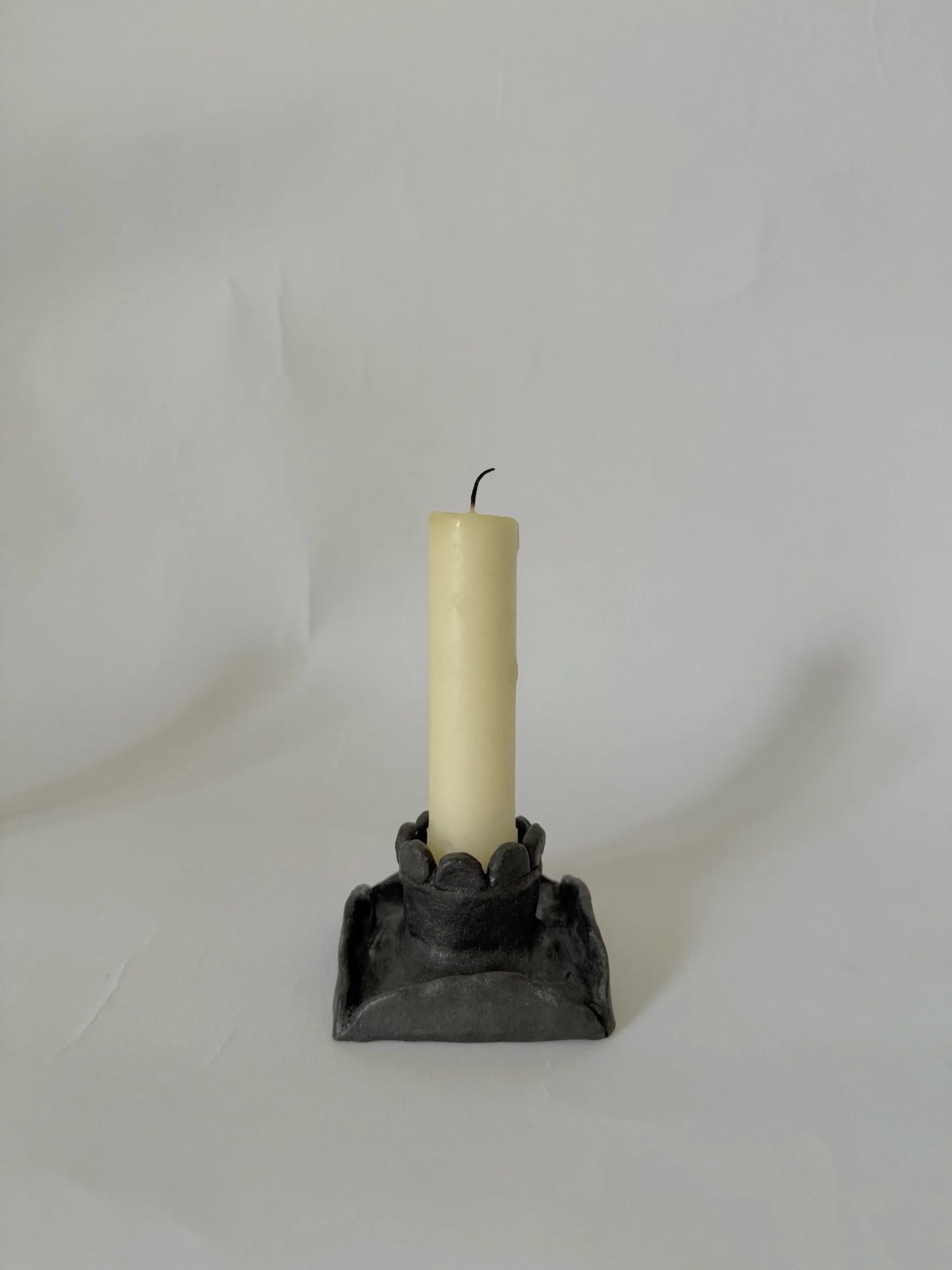flip-flap flat scalloped candleholder